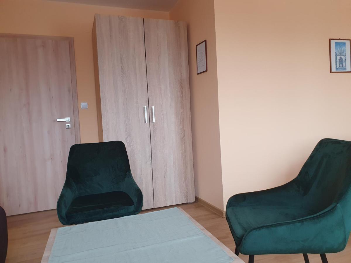 Pension Zeleny Strom Mikulov Luaran gambar