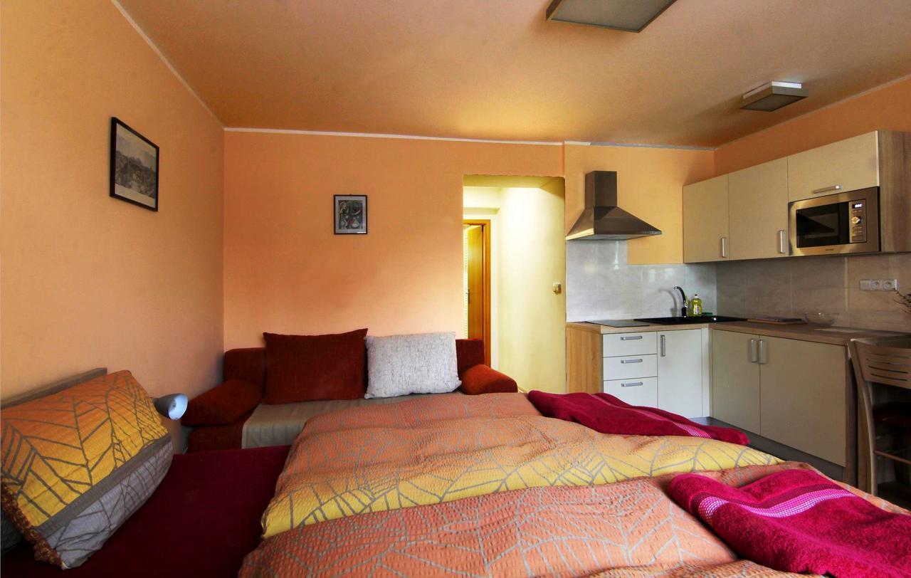 Pension Zeleny Strom Mikulov Luaran gambar